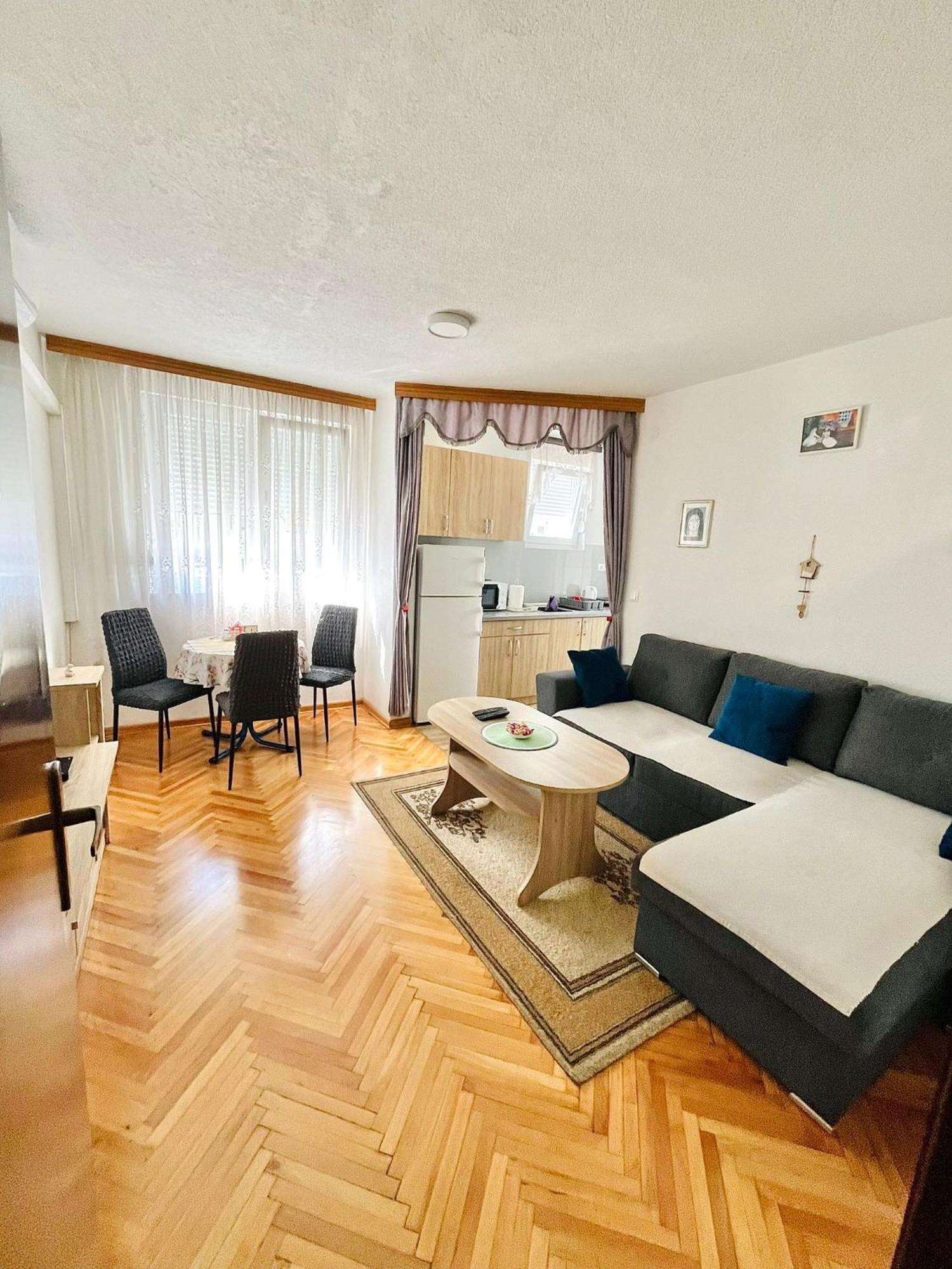 Apartment Sara Mostar Exterior photo